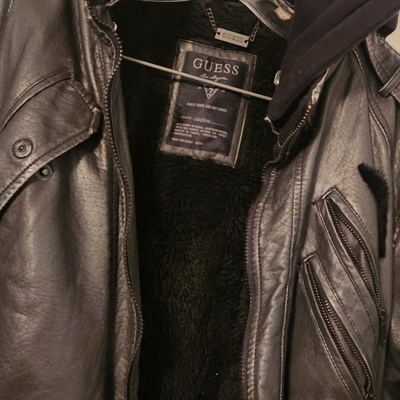 Guess faux leather jacket with removable hood. - Picture 6 of 11